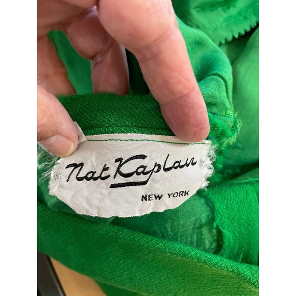 1960s green wool crepe dress with big gold buttons Size M by Nat Kaplan - Picture 8 of 8